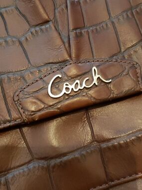 Vintage Coach Ashley Brown Croc Embossed Leather Flap Bag - Pristine Condition